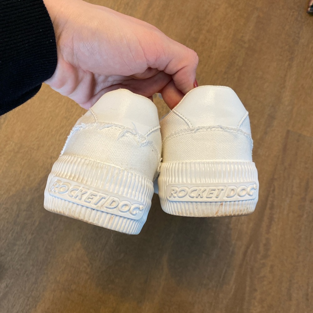 Rocket Dog White Sneakers - Picture 5 of 6
